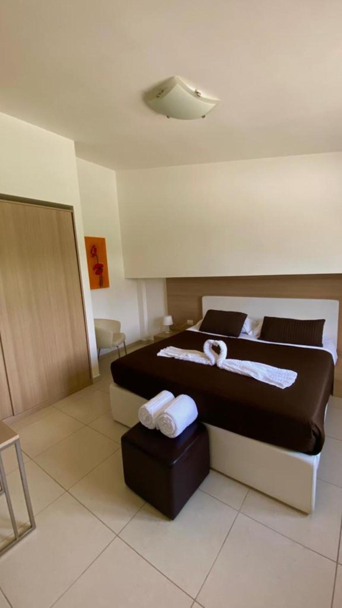 San Michele Apartments&Rooms Catanzaro Ngoại thất bức ảnh