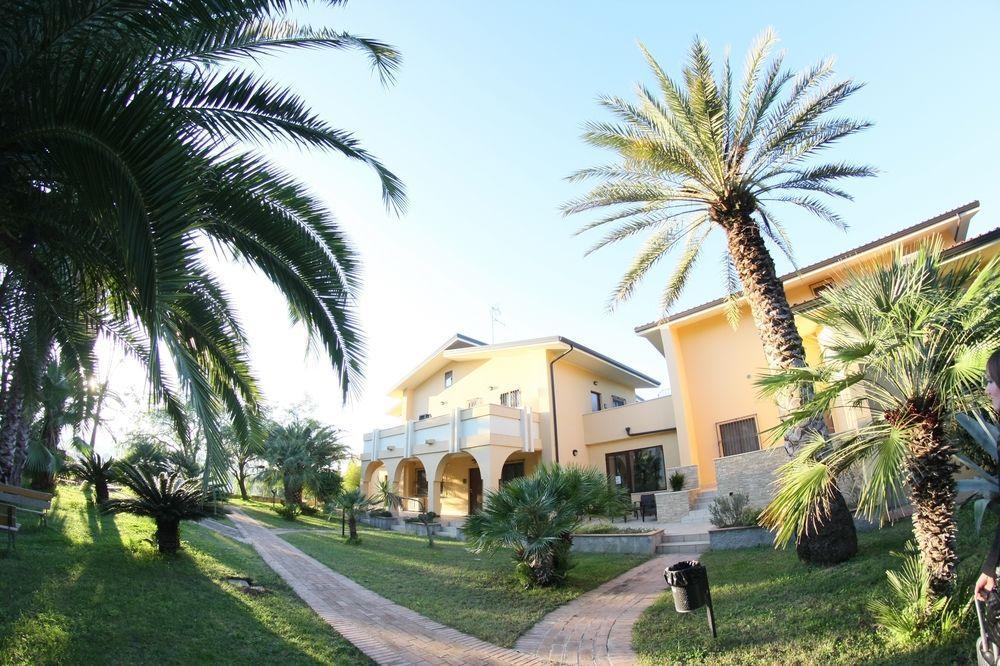 San Michele Apartments&Rooms Catanzaro Ngoại thất bức ảnh