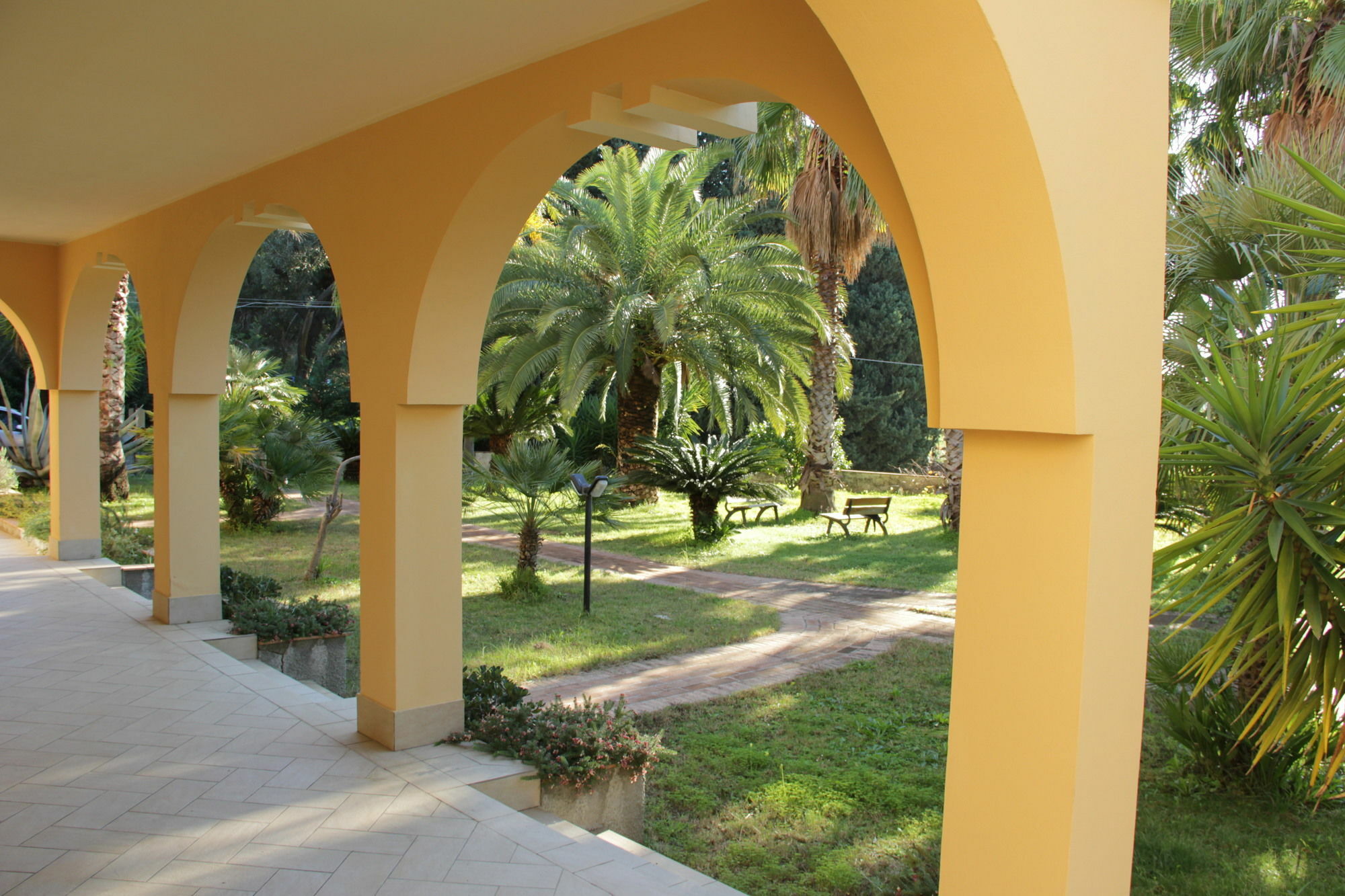 San Michele Apartments&Rooms Catanzaro Ngoại thất bức ảnh